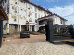 Sweet Touch hotel Sunyani Exterior
